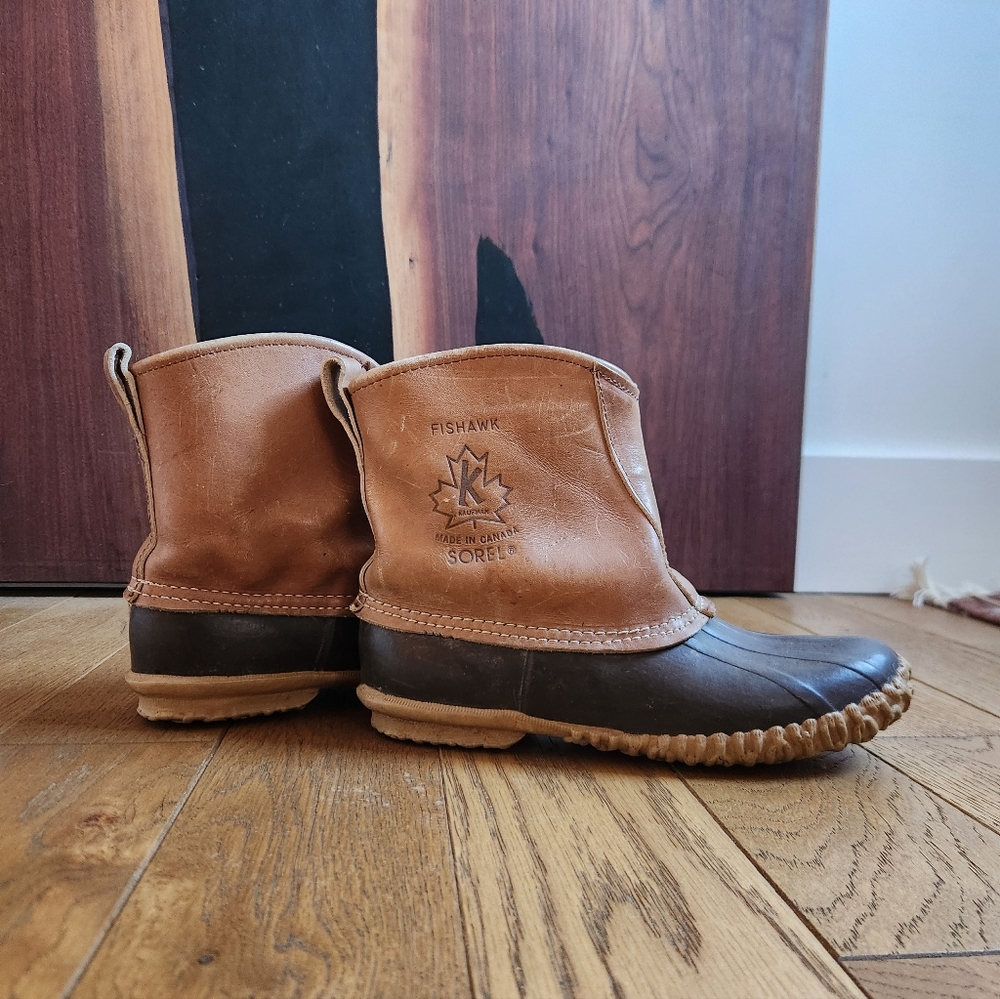 Fish Hawk Made in Canada Pull On Duck Boots. Women’s size 7.5